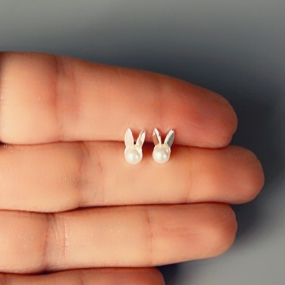 Sterling Silver Pearl Stud Bunny Ear Earrings - Picture 8 of 8